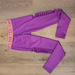 Zumba XSpicy 'HIPS DON'T LIE' Purple Dance Leggings